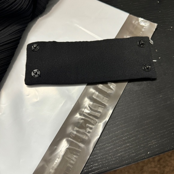 NWT Iceberg Plisse Black Maxi Skirt size L - Picture 11 of 13